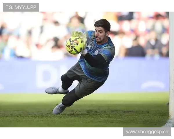 库尔图瓦马竞三年西甲冠军主力门将时期崛起解析