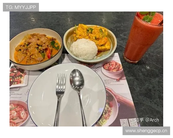 任子威训练结束后一个人吃豪华大餐，这节奏有点像电影里的孤独富豪啊