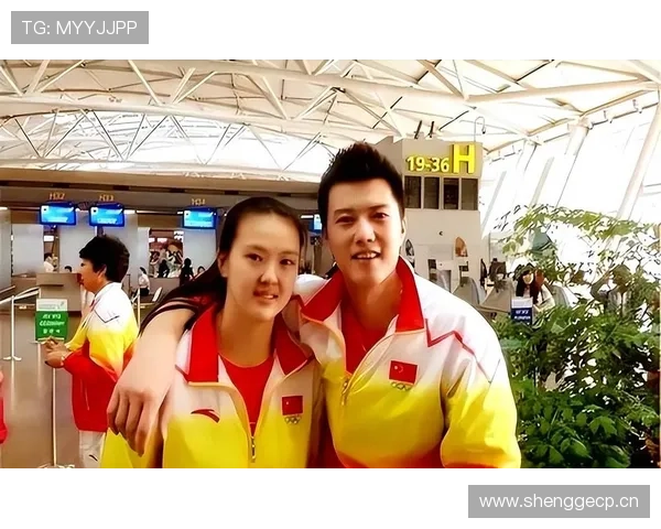 张常宁家的猫都比我会养生