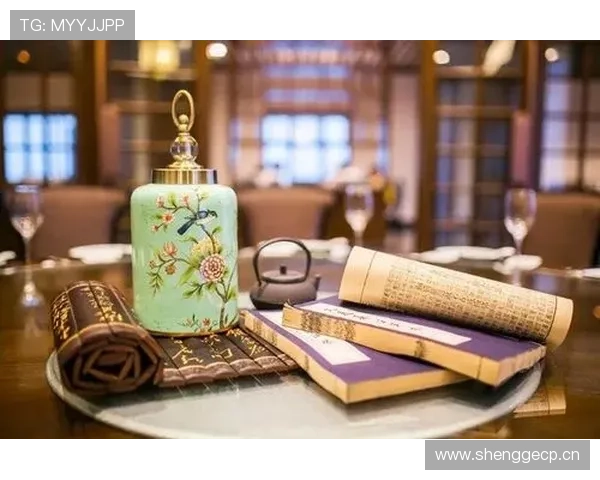 瑞安·洛赫特又在啥高档餐厅消磨一晚上了？这生活和泳池里简直判若两人！